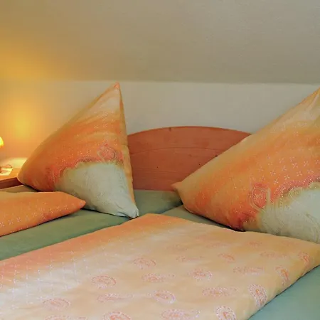 Holiday home Stunning With Terrace In Saxony Bad Elster