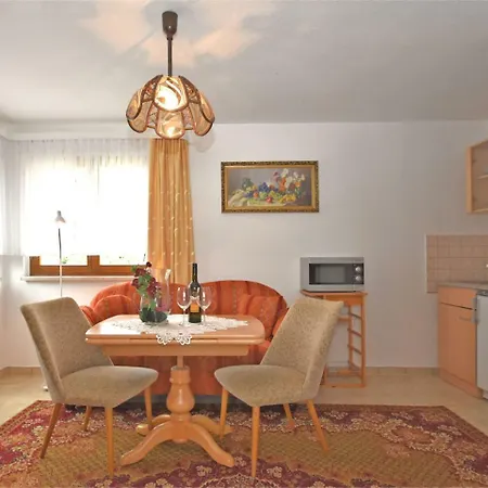 Holiday home Stunning With Terrace In Saxony Bad Elster
